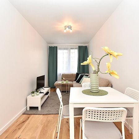 Rental Apartment Obrzezna Warschau Exterior foto